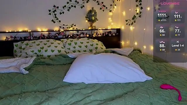 Candy_Flosse's cam snapshot