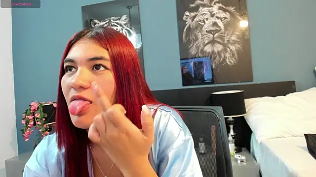 kylieBensoon's cam snapshot