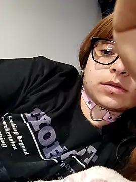 littlevalerie's cam snapshot