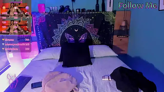 ChloeAllennn's cam snapshot