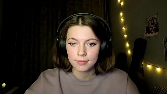 CutieAnny's cam snapshot