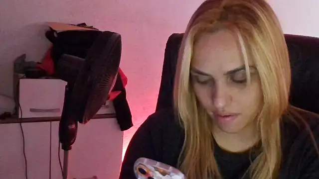 BABYKALLY_'s cam snapshot