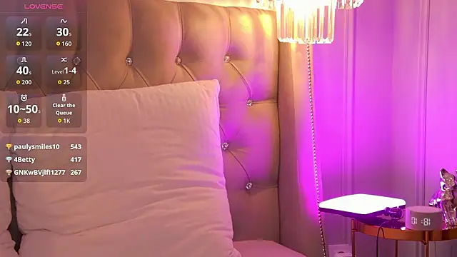 BettyLeen's cam snapshot