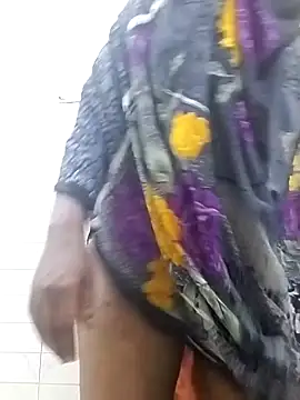 chocolate-puss's cam snapshot