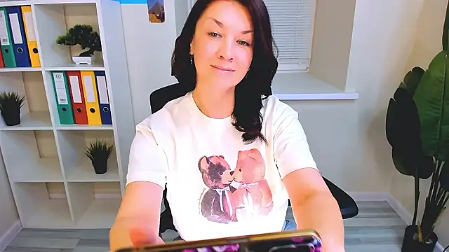 AnaMills's cam snapshot