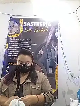 MyhixelAdanMhanzy's cam snapshot