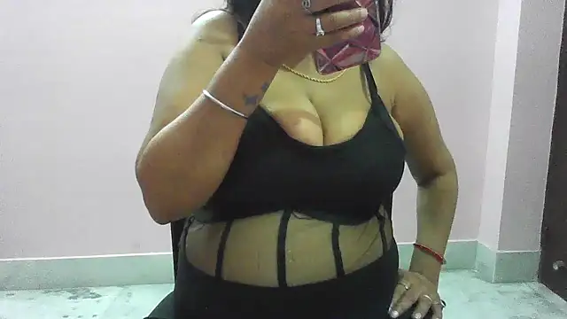 cute_lailaa's cam snapshot