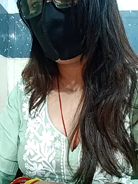 Aishwaryaa_69's cam snapshot