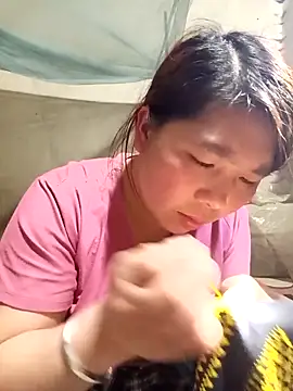 quynhkoolbae's cam snapshot