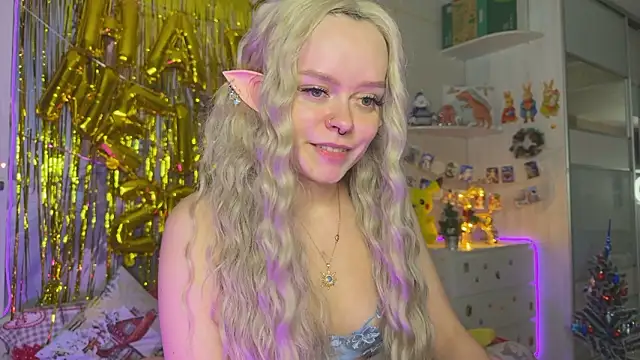 CheekySashaCharm's cam snapshot