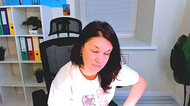 AnaMills's cam snapshot