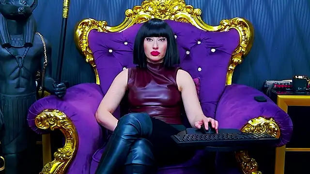 LaraMaeve's cam snapshot