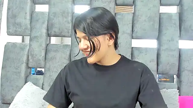 AANGELADIAZZ's cam snapshot