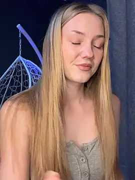 MilaMoone's cam snapshot