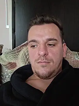 Huge_cock22cm's cam snapshot