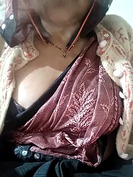 Cute_Ruhi99's cam snapshot