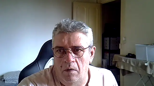 _hippo_'s cam snapshot