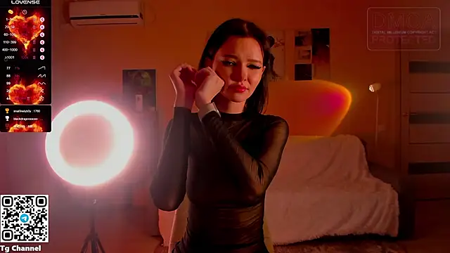 _Jessie_Wood_'s cam snapshot