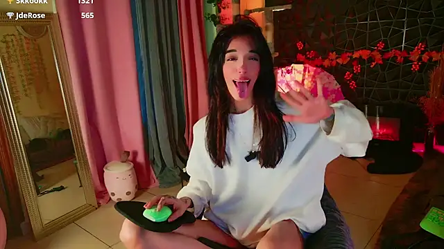 Ari-Nana live sex cam