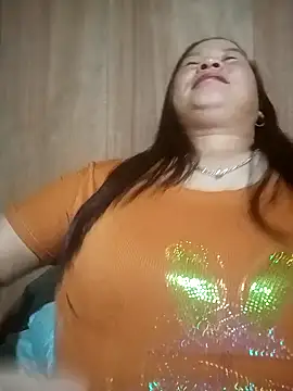 MinaYangon502's cam snapshot