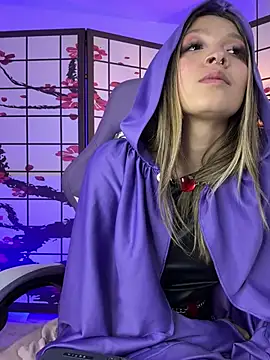 Victoria_Adams14's cam snapshot