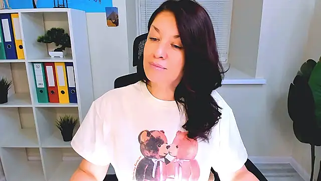 AnaMills's cam snapshot