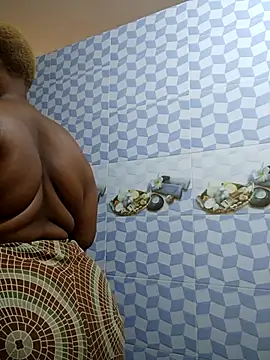 queennapal's cam snapshot