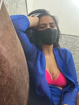 SashaPatel's cam snapshot