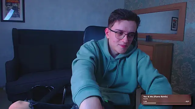 FelixStarkk live sex cam