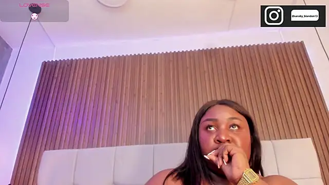 Saravy_Blandon's cam snapshot