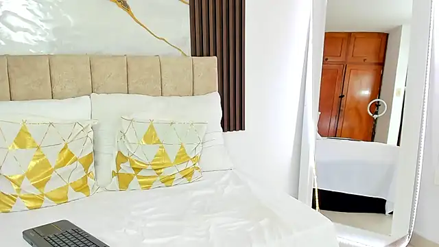 cristalwalker__ live sex cam