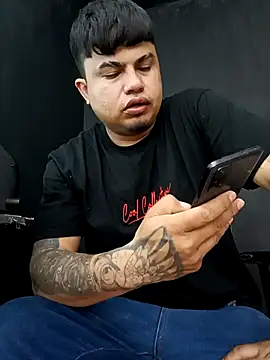 DickMasterfindom's cam snapshot