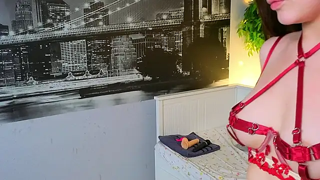 GiannaSky's cam snapshot