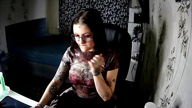 Withbeautyeyes's cam snapshot