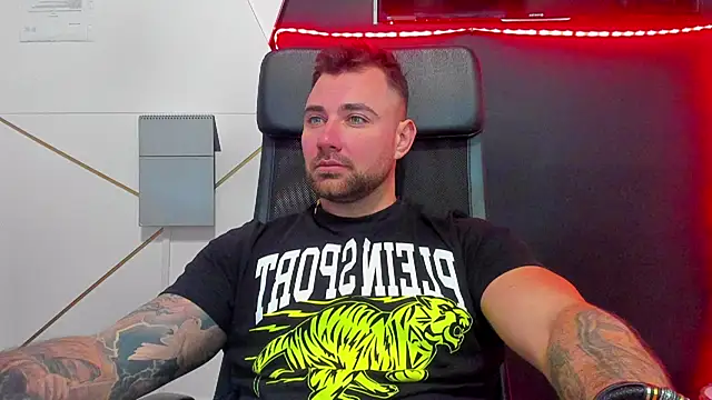 DuncanStone live sex cam