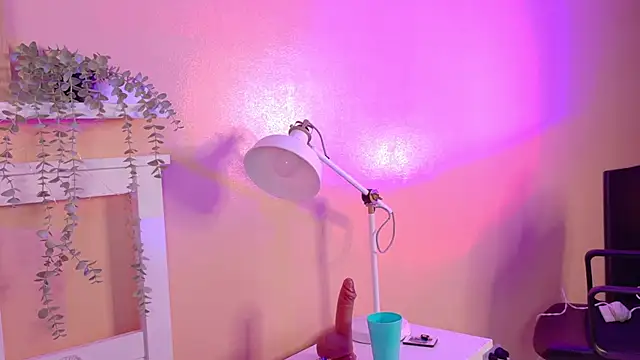 KendalMilleer's cam snapshot