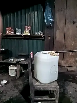 sary-hot2x's cam snapshot