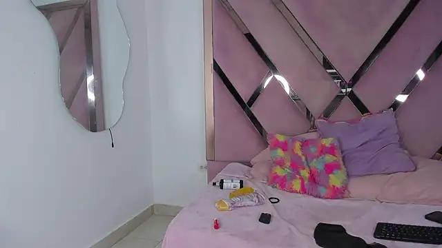 Freyaht's cam snapshot