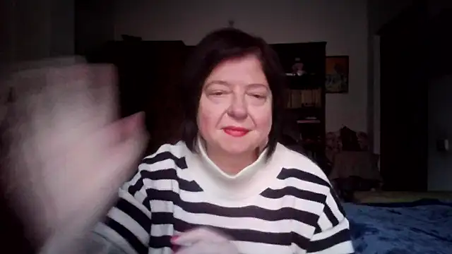 Violet_Pulse's cam snapshot