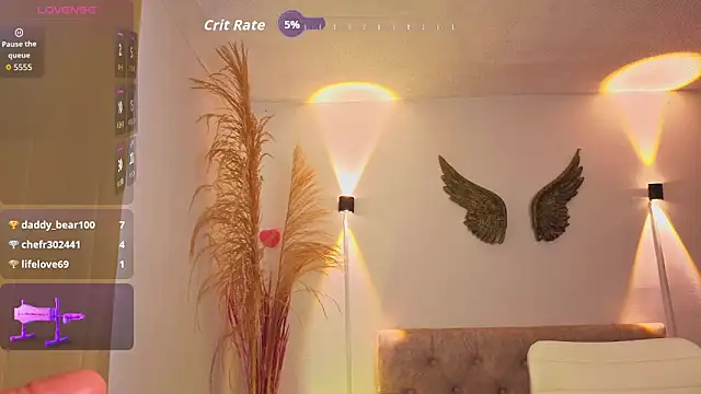 Nathaly-sky's cam snapshot