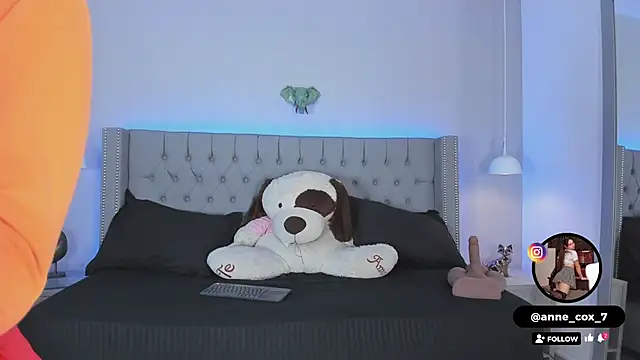 Anne_cox's cam snapshot