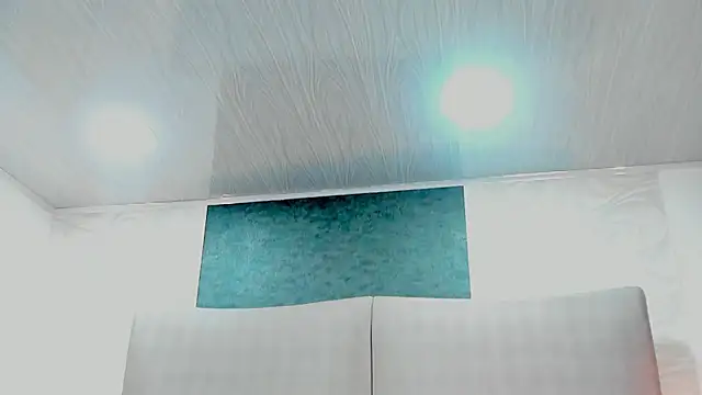 baby_naomy's cam snapshot