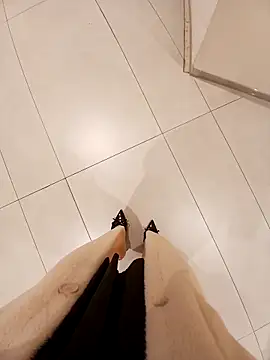 Mina-02's cam snapshot