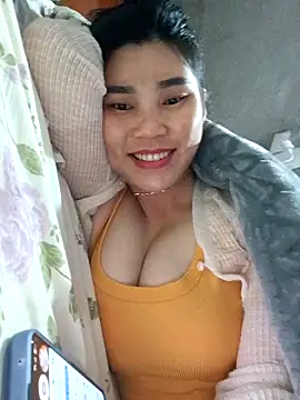 Bear_bear0's cam snapshot