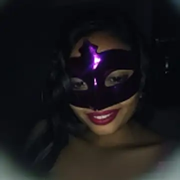 hot_kavya002's cam snapshot