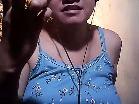 sweetsosie18's cam snapshot