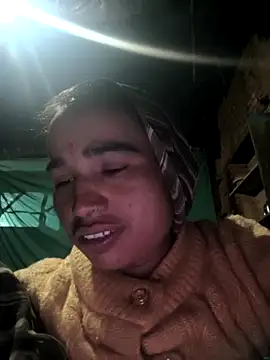 Hot_raaani's cam snapshot