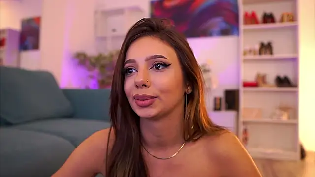 Aisha_Bee's cam snapshot