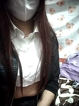 tiny-alice's cam snapshot