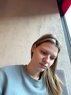 MaryHiggins live sex cam